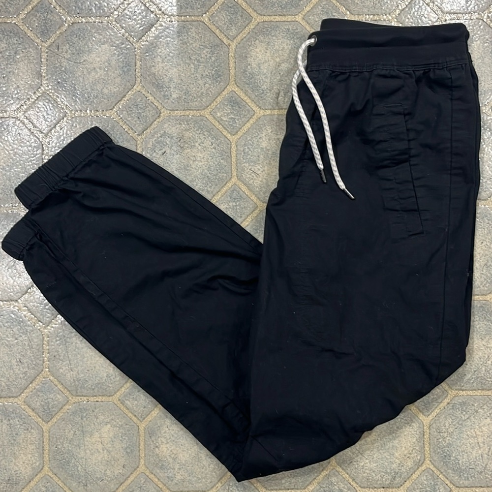Vuori Ripstop Joggers Like New